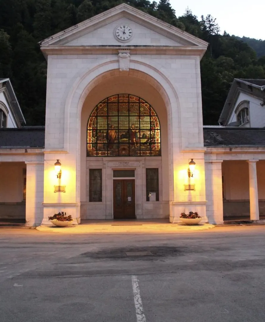 Funky, Affordable Mountain Apartment Bagnères-de-Luchon 0*,